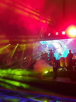 Bodas. Grupo versátil para bodas